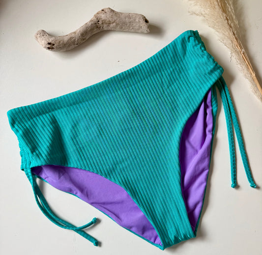 BIKINI SLIP 🍏*LINEA CURVY*  VERDE SMERALDO + LILLA